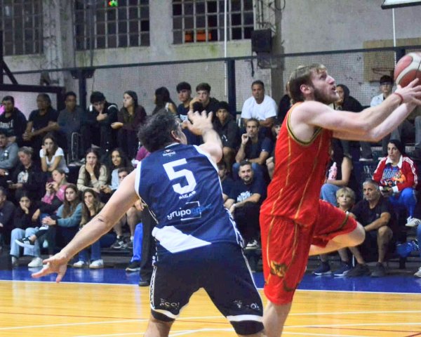 El Rojo derrot&oacute; al Quinto y sigue de racha