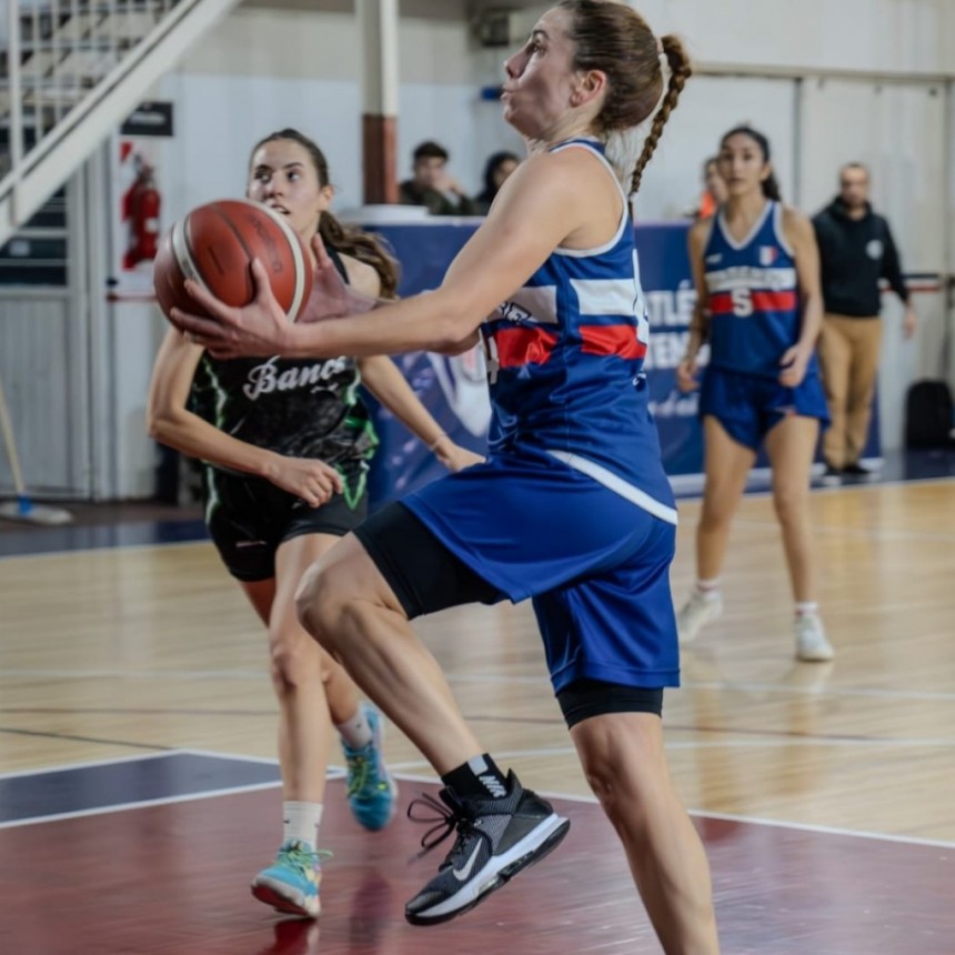 Con la mira en la final, Platense  Derrotó a Banco