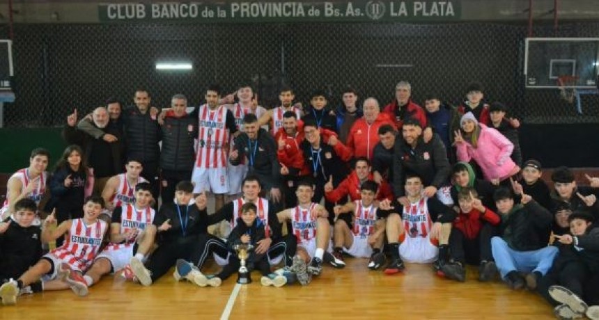 El León aplastó al Rojo y se consagró campeón de la A1