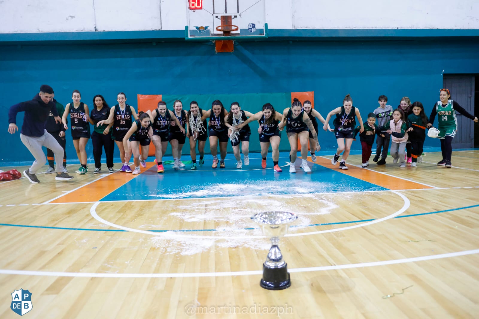 Hogar Social destronó a Reconquista y se consagraron campeonas del Torneo Femenino