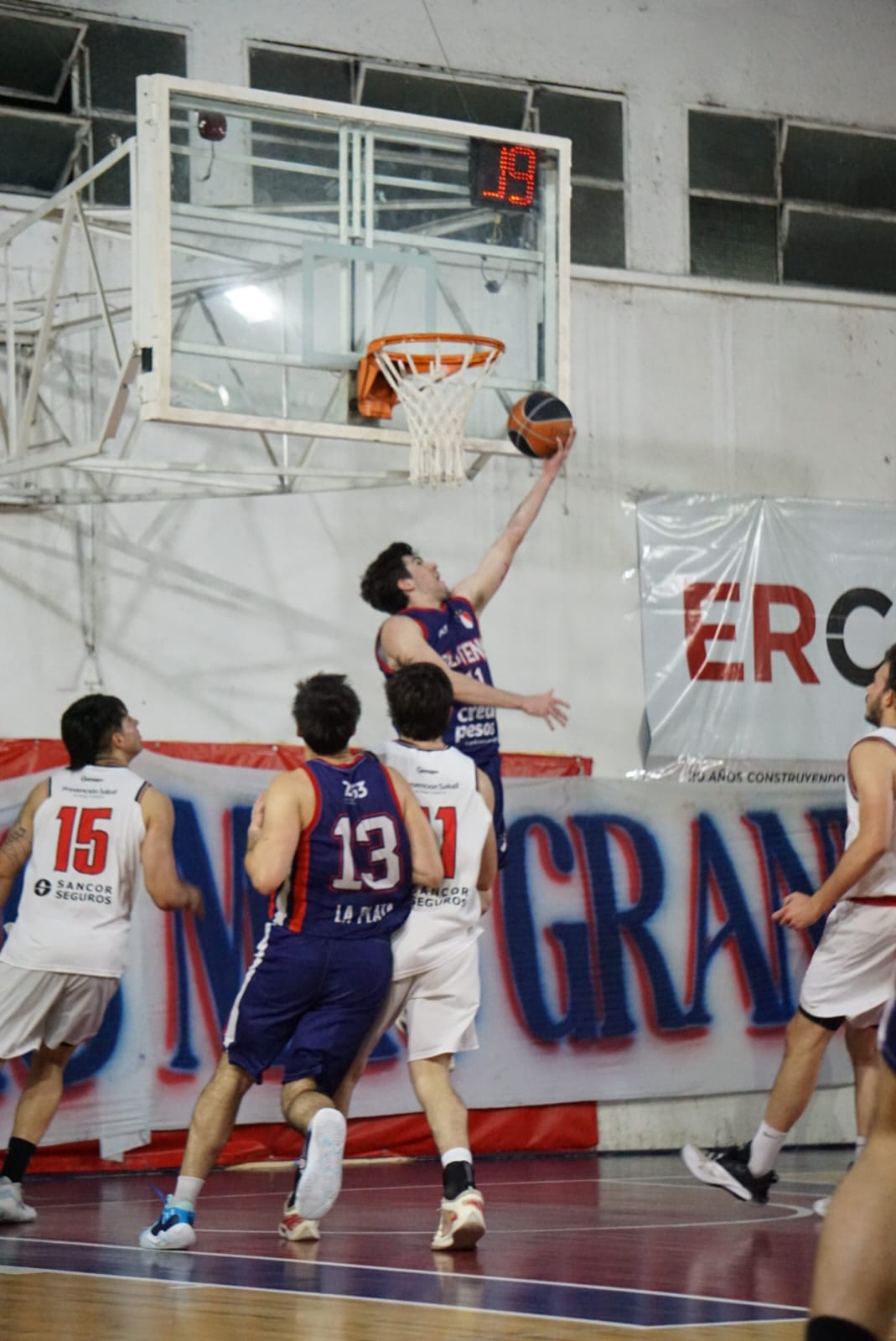 Con el pie derecho, los equipos platenses arrancaron el Prefederal