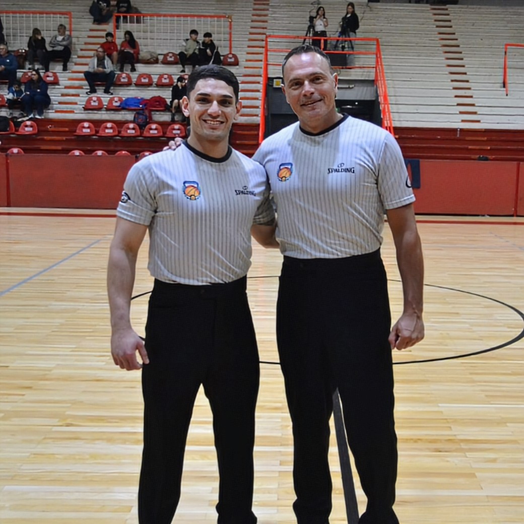 El 🦨agarra todo y todavía habla