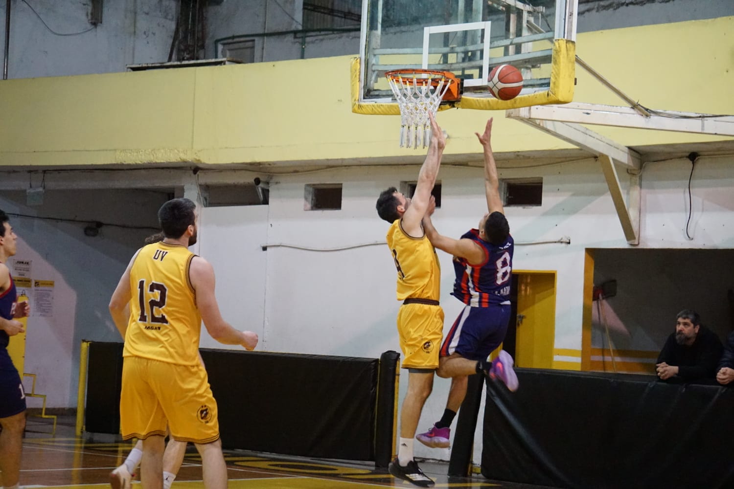 Platense plantó bandera y derrotó a Unión